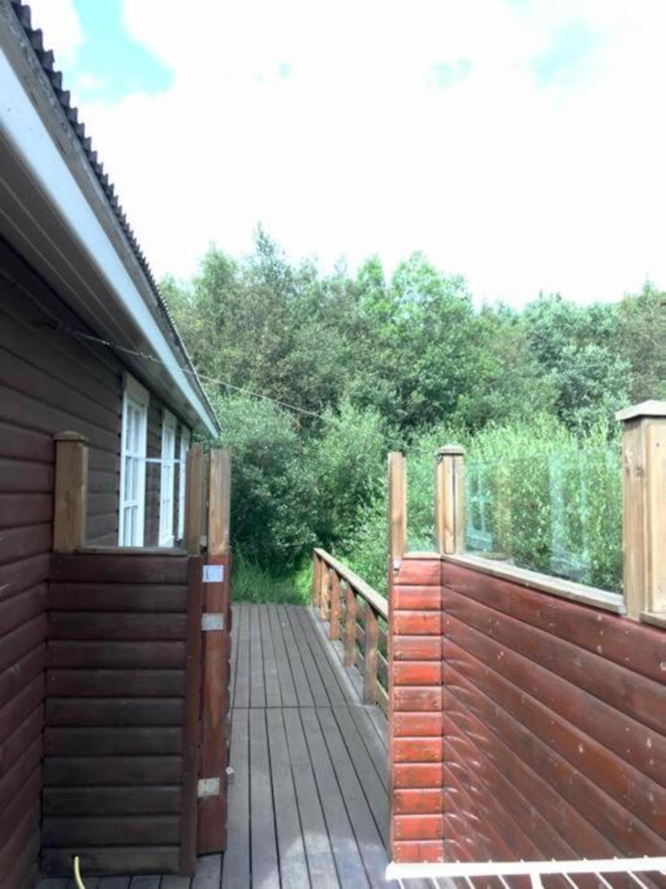 Cozy 2 Bedroom Cottage With Hot Tub Akureyri Exterior photo